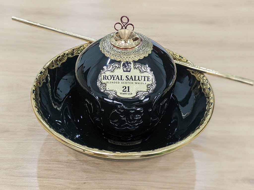 Điếu bát Chivas 21 đen rêu Bát Tràng 3